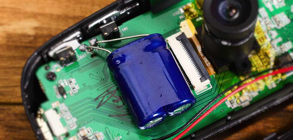 Showing the G1W-C Capacitor